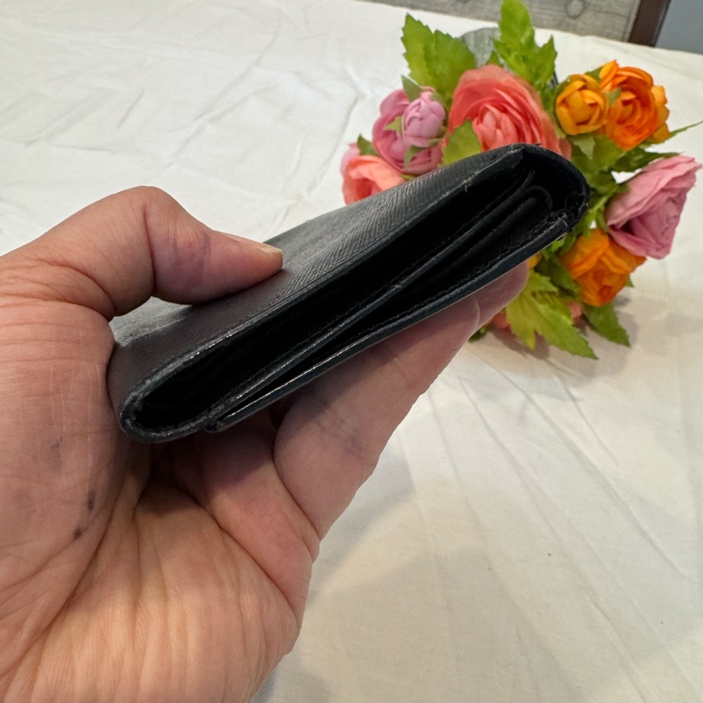 Prada Black Wallet - Picture 12 of 13